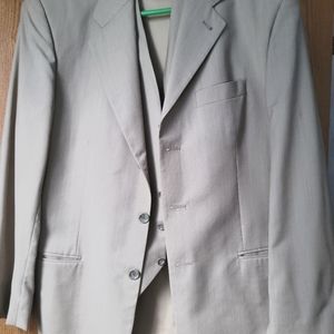 Suit Jacket with Vest in Italian size 50